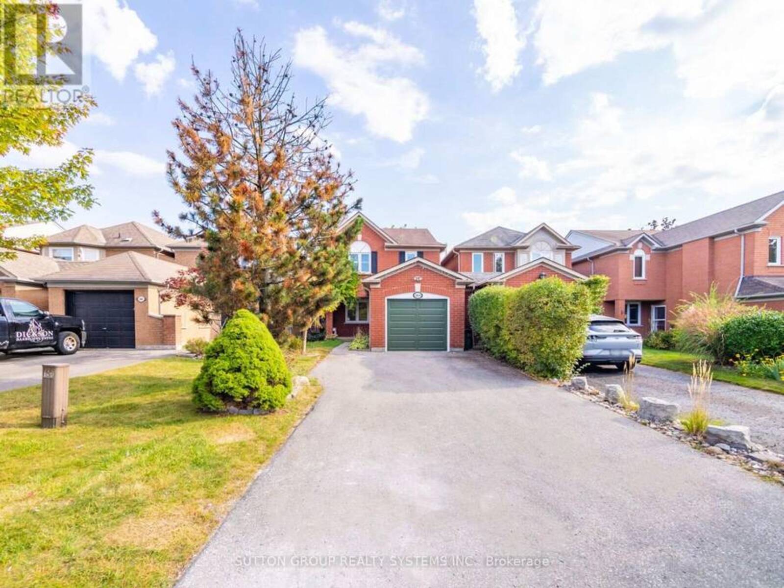 164 WHITE PINE CRESCENT, Pickering, Ontario L1V 6S3