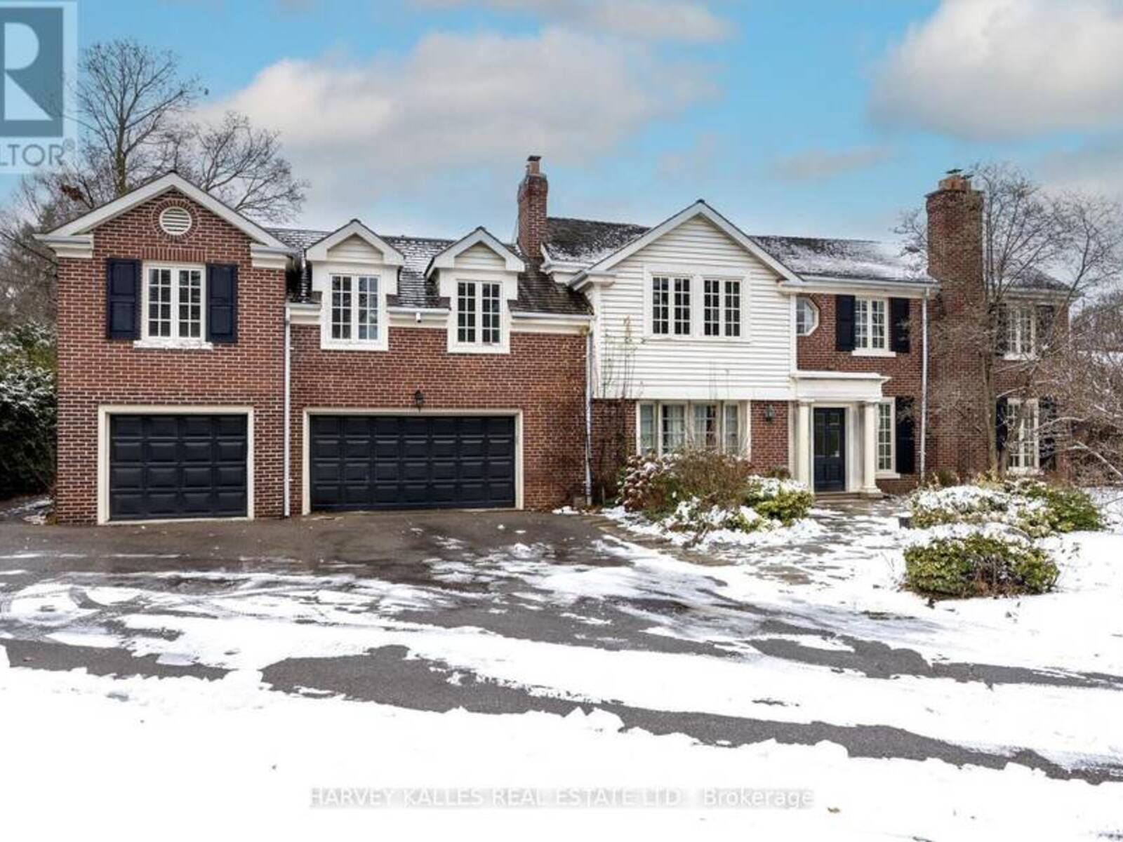 168 SANDRINGHAM DRIVE, Toronto, Ontario M3H 1E3