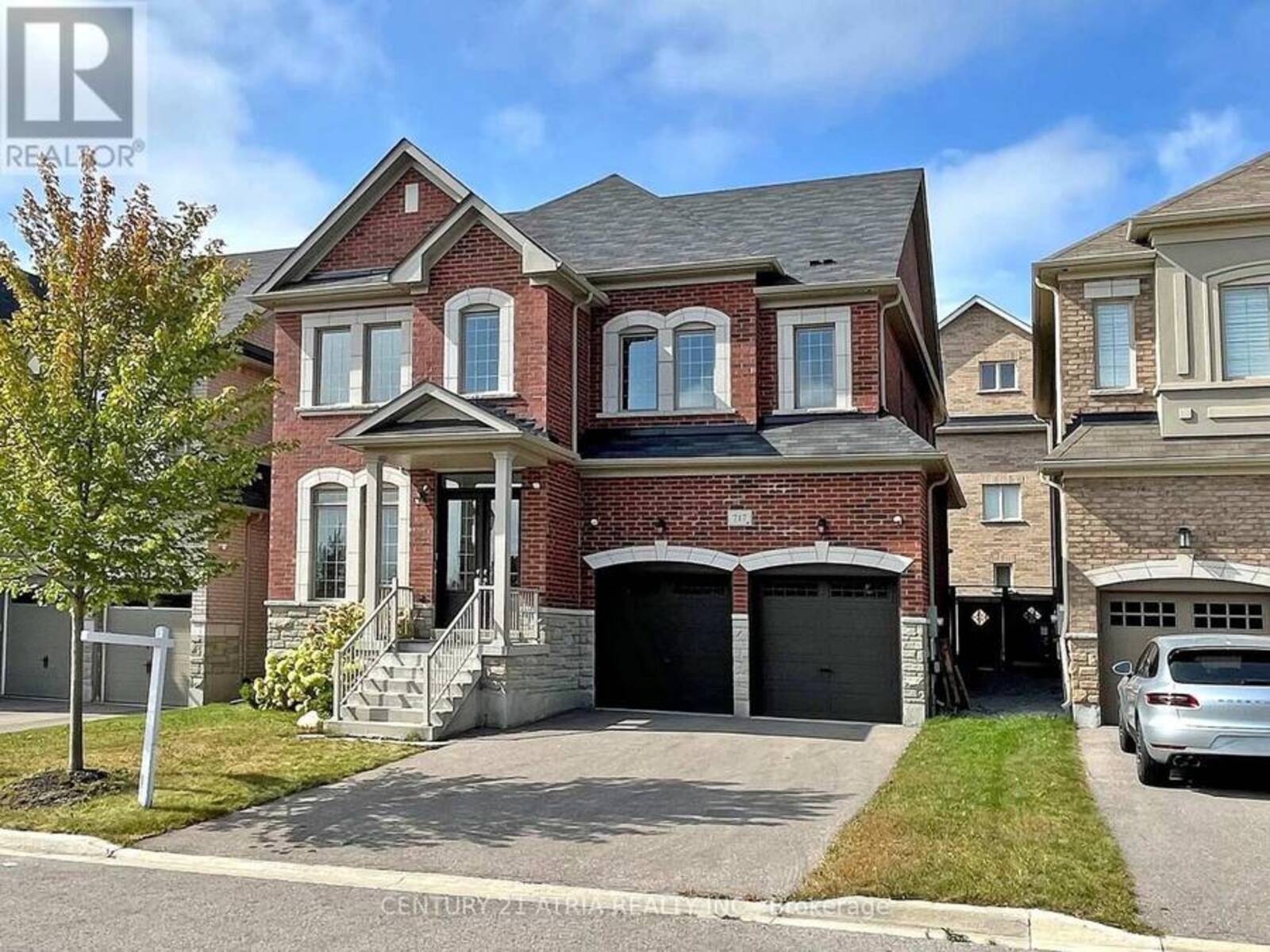 717 MEE PLACE, Newmarket, Ontario L3X 0G6