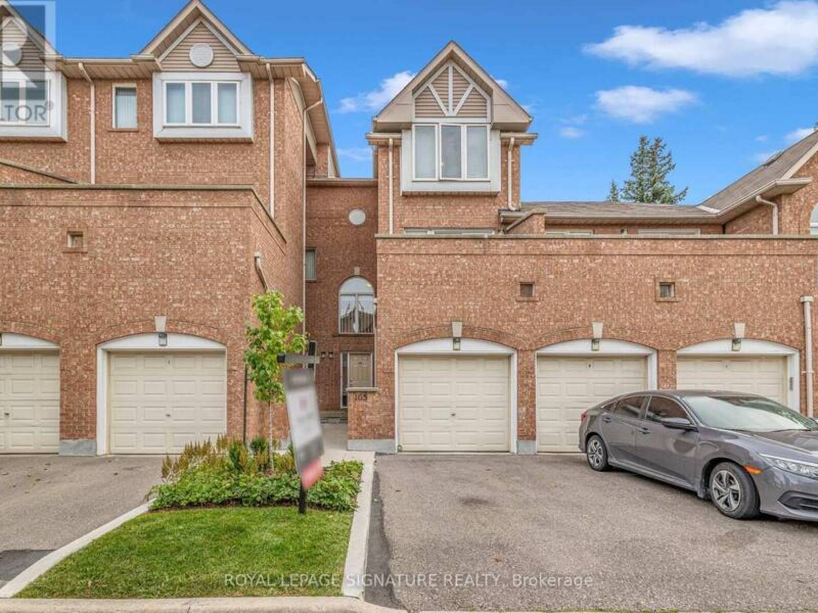 165 - 99 BRISTOL ROAD E, Mississauga, Ontario L6Z 3P4