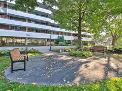 104 - 1 ROYAL ORCHARD BOULEVARD Markham Ontario, L3T 3C2