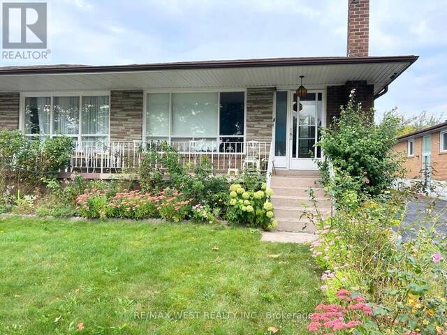 3481 CHIPLEY CRESCENT Mississauga Ontario, L4T 2E3