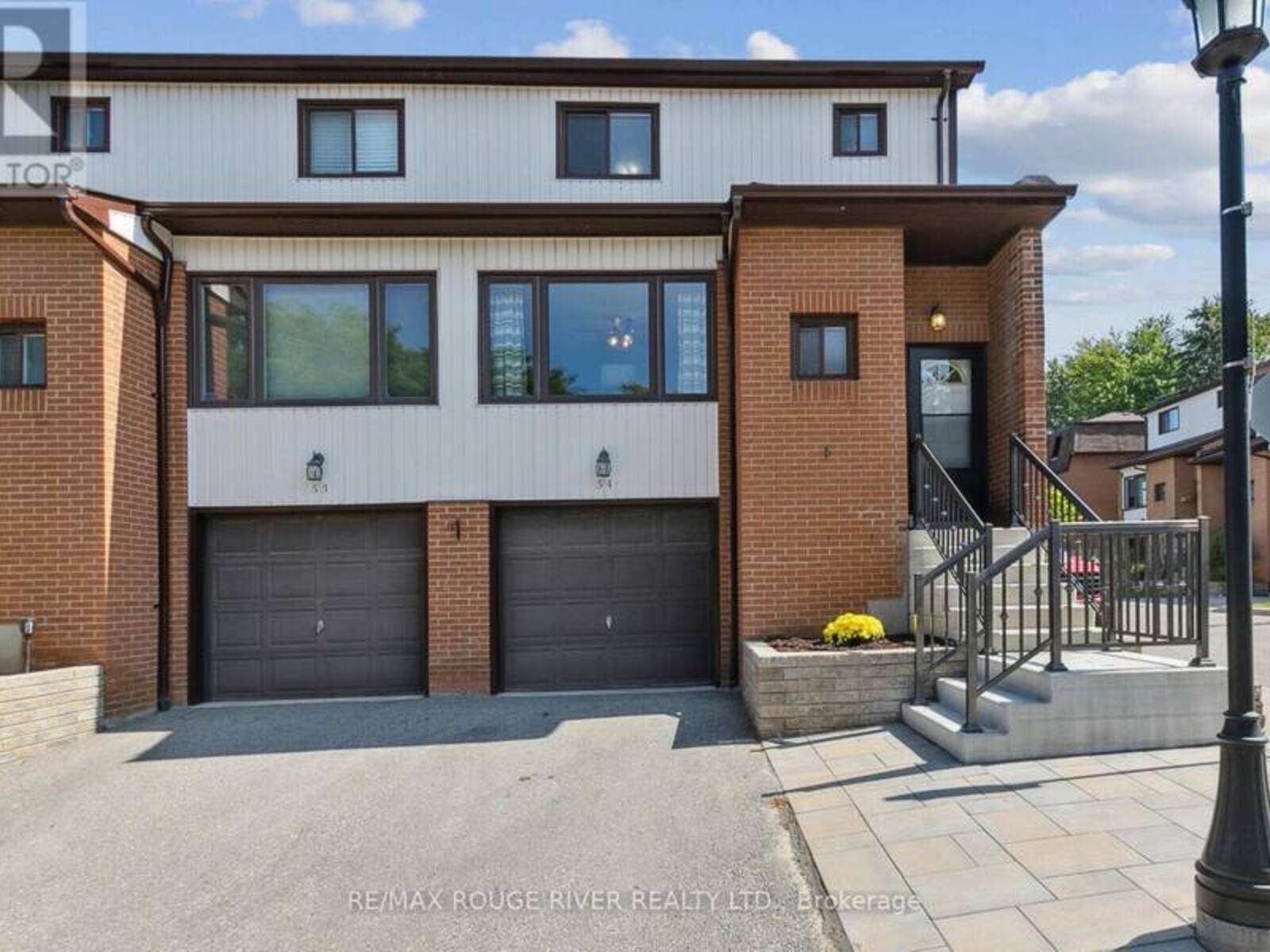 54 - 765 OKLAHOMA DRIVE, Pickering, Ontario L1W 3C9