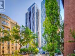 402 - 28 TED ROGERS WAY Toronto Ontario, M4Y 2W7