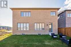 19 CONCERT HILL WAY N | East Gwillimbury Ontario | Slide Image Thirty-five