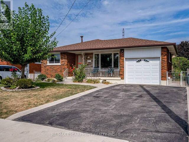 49 ANSON AVENUE S Hamilton Ontario, L8T 2X5