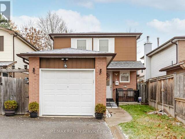 5 GREENLEAF CRESCENT Brampton Ontario, L6X 2V5