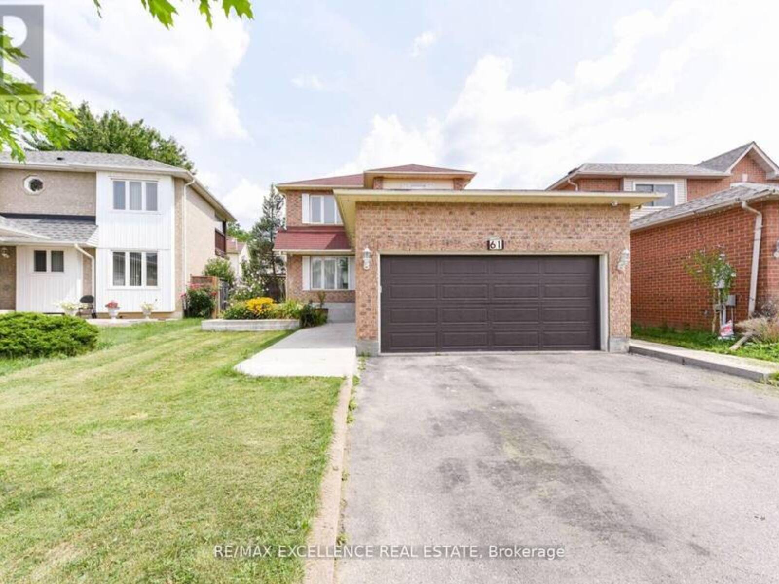 61 DRINKWATER ROAD, Brampton, Ontario L6Y 4T8