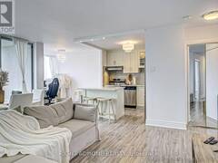 502 - 530 LOLITA GARDENS S Mississauga Ontario, L5A 3T2