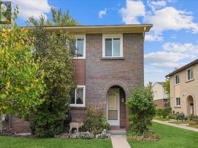 38 - 43 NADIA PLACE Oakville Ontario, L6H 1K1