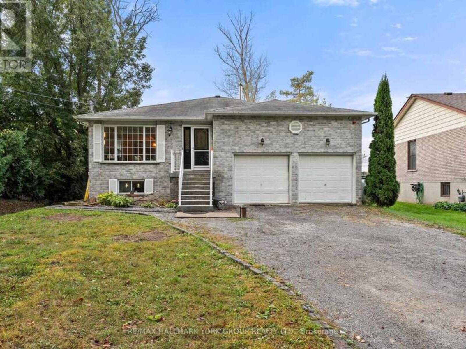 181 MOORES BEACH ROAD, Georgina, Ontario L0E 1N0