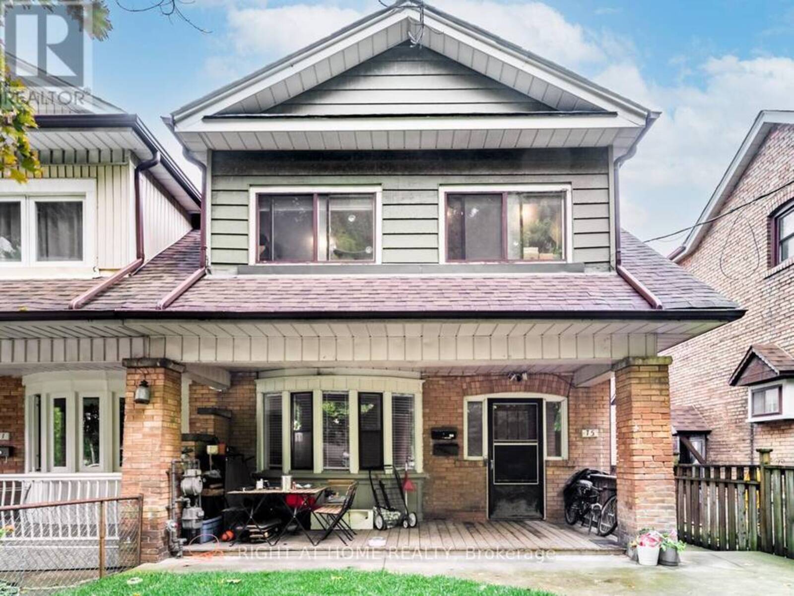 15 REGAL ROAD, Toronto, Ontario M6H 2J5