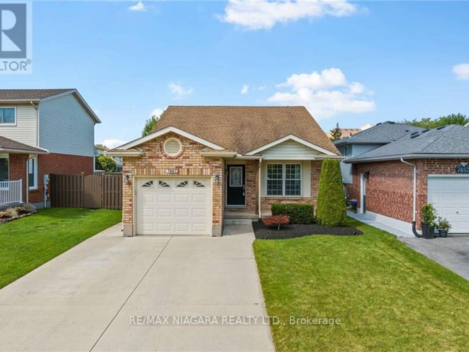 7467 MONASTERY DRIVE, Niagara Falls, Ontario L2H 3A7