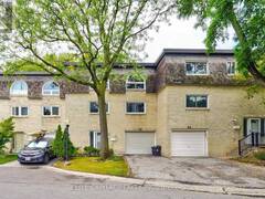 62 COURVILLE COACH WAY Toronto Ontario, M2J 3V5