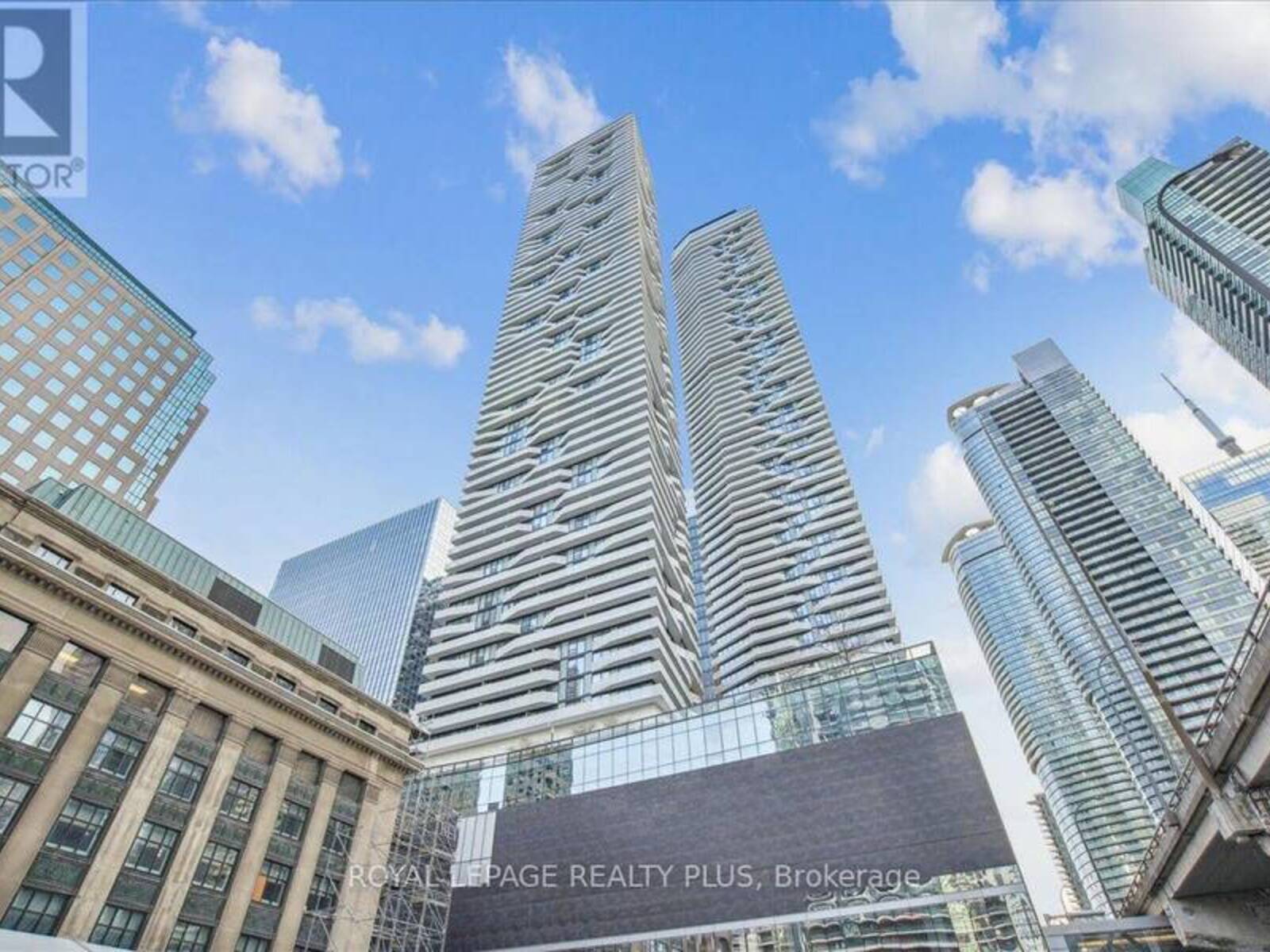 1010 - 100 HARBOUR STREET, Toronto, Ontario M5J 0B5