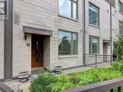 TH18 - 270 DAVENPORT ROAD Toronto Ontario, M5R 0C1