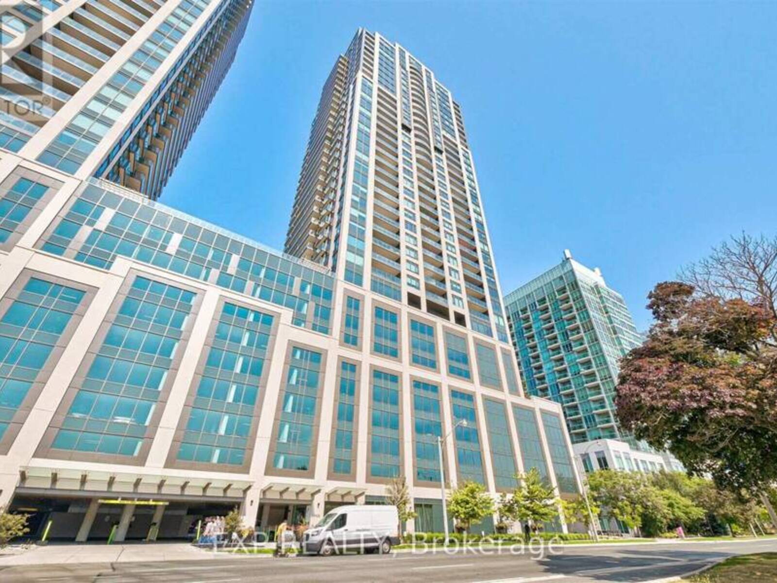 2216 - 1926 LAKESHORE BOULEVARD W, Toronto, Ontario M6S 1A1