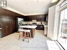 302 HAMMERSLY BOULEVARD | Markham Ontario | Slide Image Nine