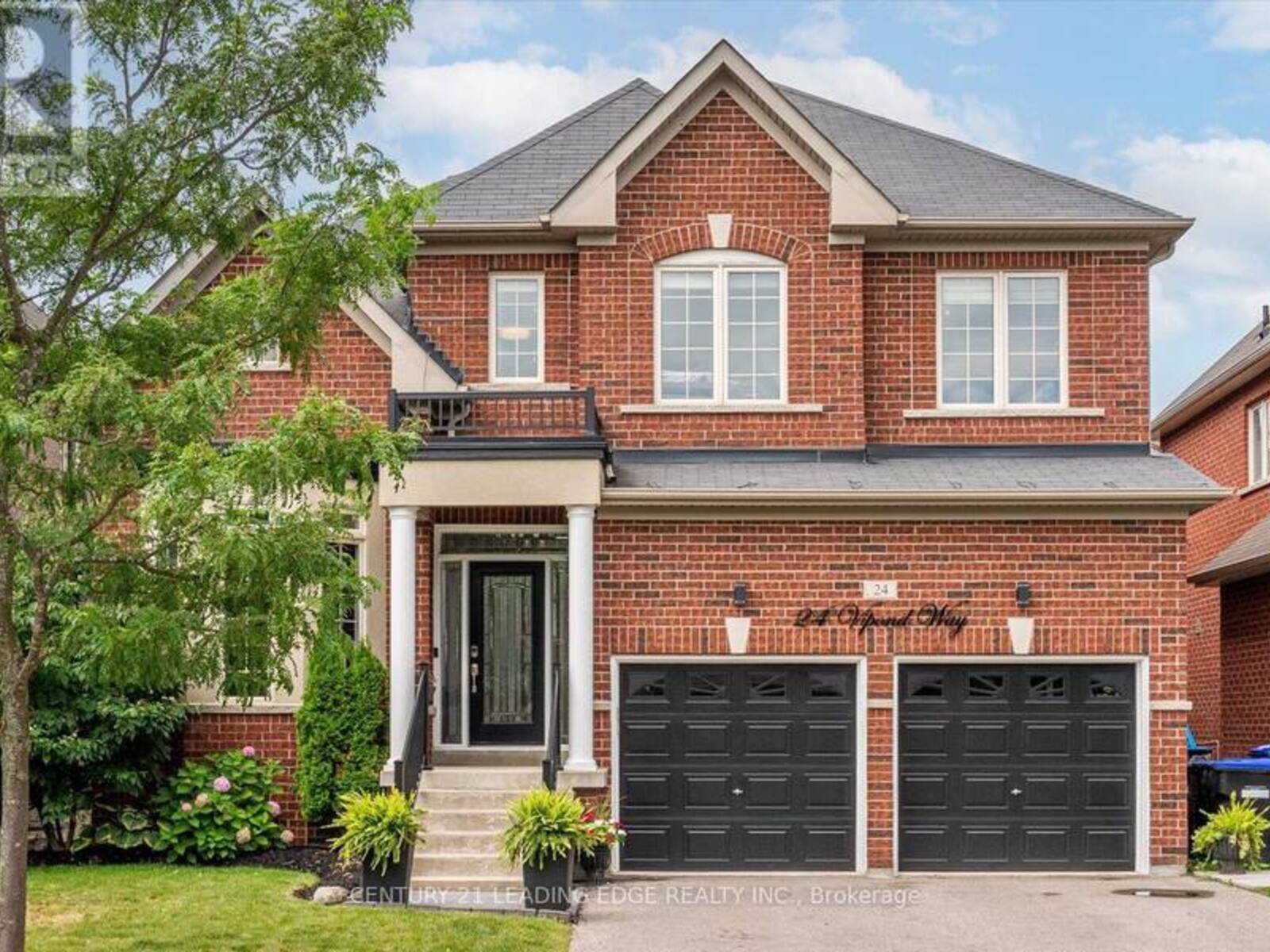 24 VIPOND WAY, Bradford West Gwillimbury, Ontario L3Z 0G8