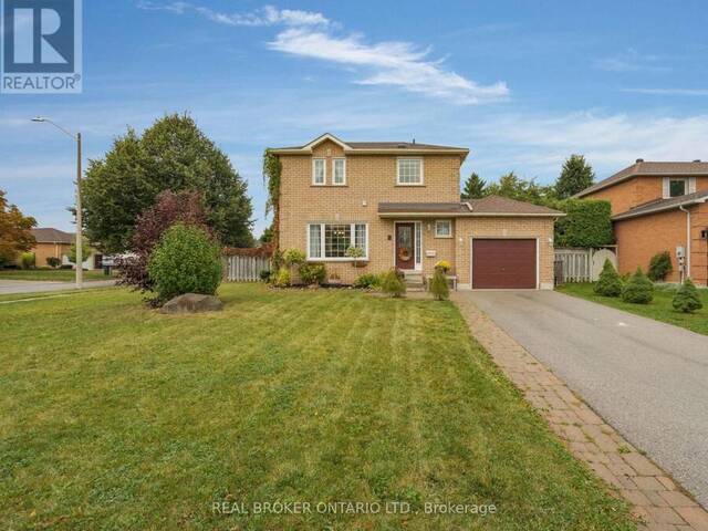 2 STROUD PLACE Barrie Ontario, L4N 7V4