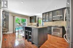 359 RIVER OAKS BOULEVARD W | Oakville Ontario | Slide Image Eight