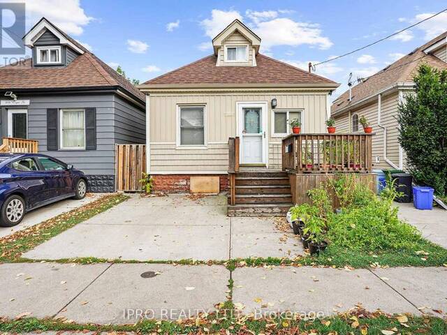 304 COPE STREET Hamilton Ontario, L8H 5B5