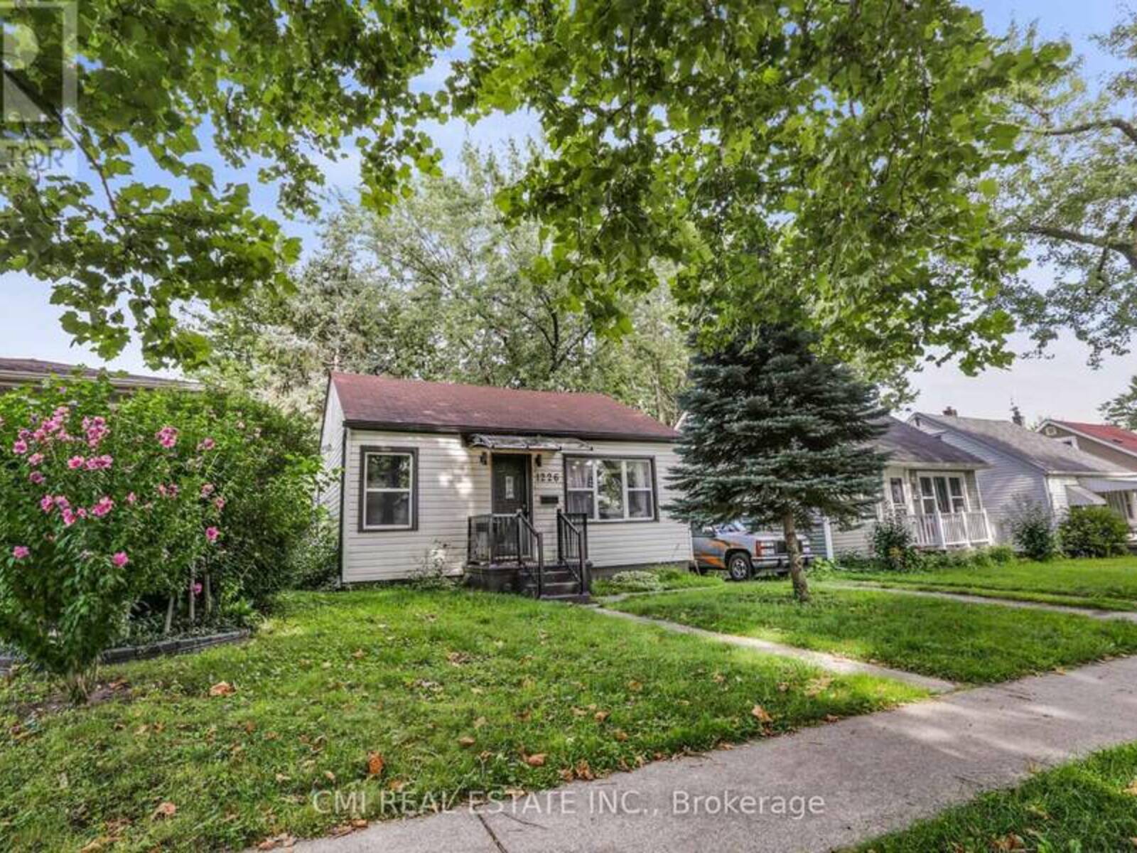 1226 WIGLE AVENUE, Windsor, Ontario N9C 3N1