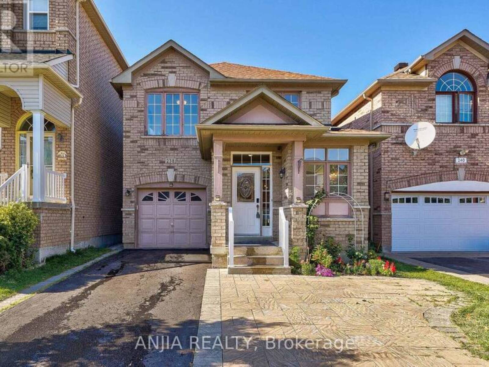 238 MADISON HEIGHTS BOULEVARD, Markham , Ontario L6C 2L4