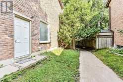 27 COTTONWOOD COURT | Markham Ontario | Slide Image Thirty-one