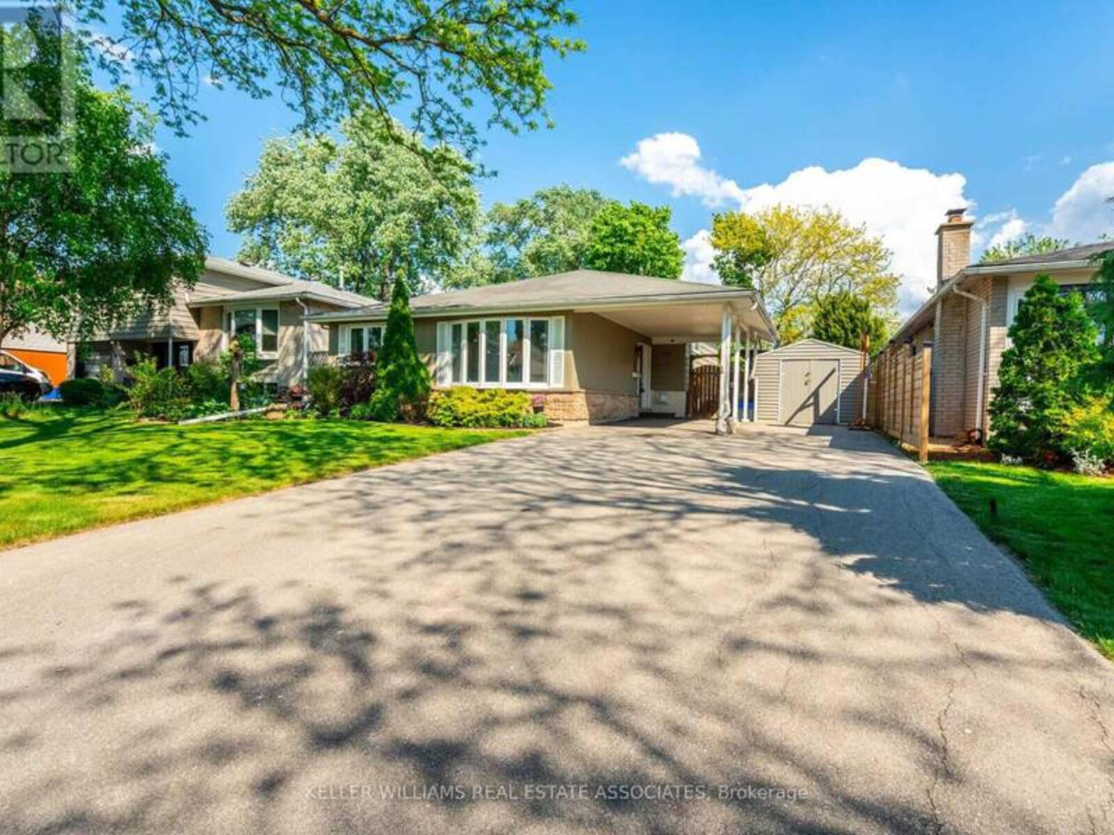 5290 JOEL AVENUE, Burlington, Ontario L7L 3Y7