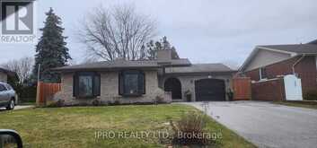 15 BAYSHORE CRESCENT | St. Catharines Ontario | Slide Image One