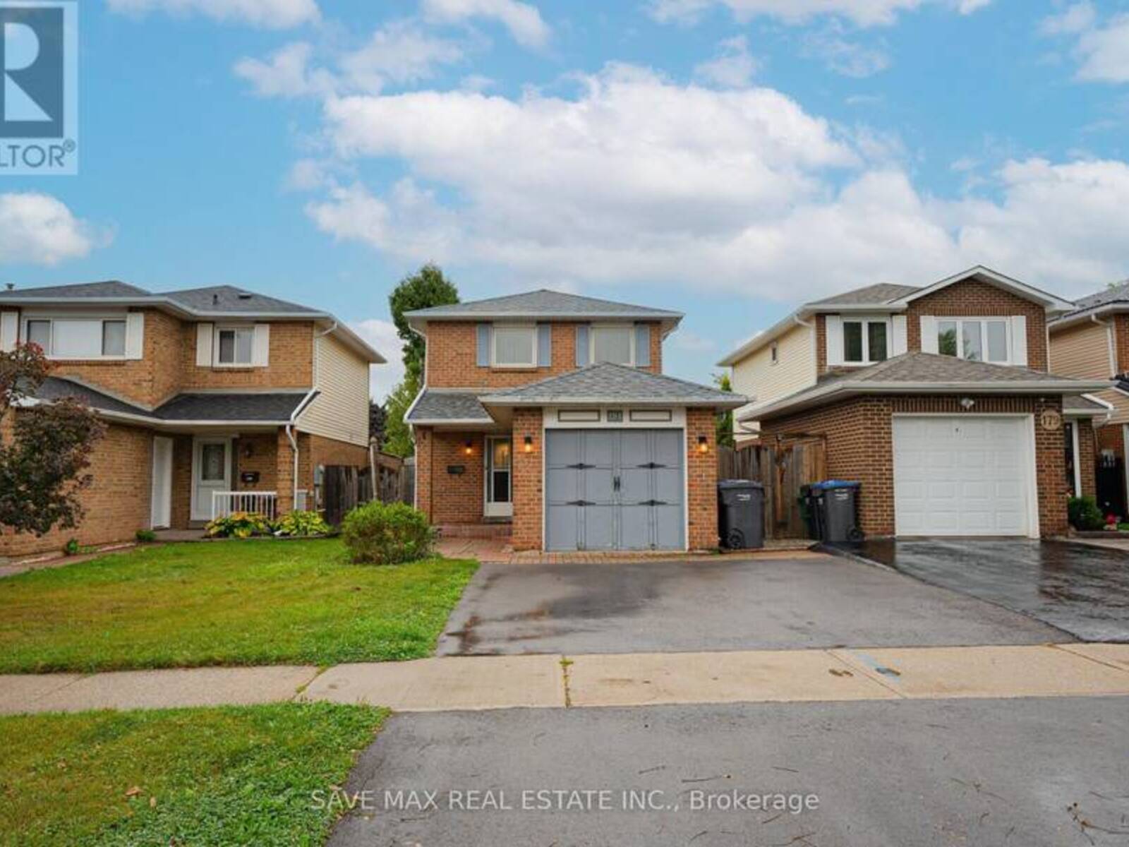 181 SUNFOREST DRIVE, Brampton, Ontario L6Z 2B5