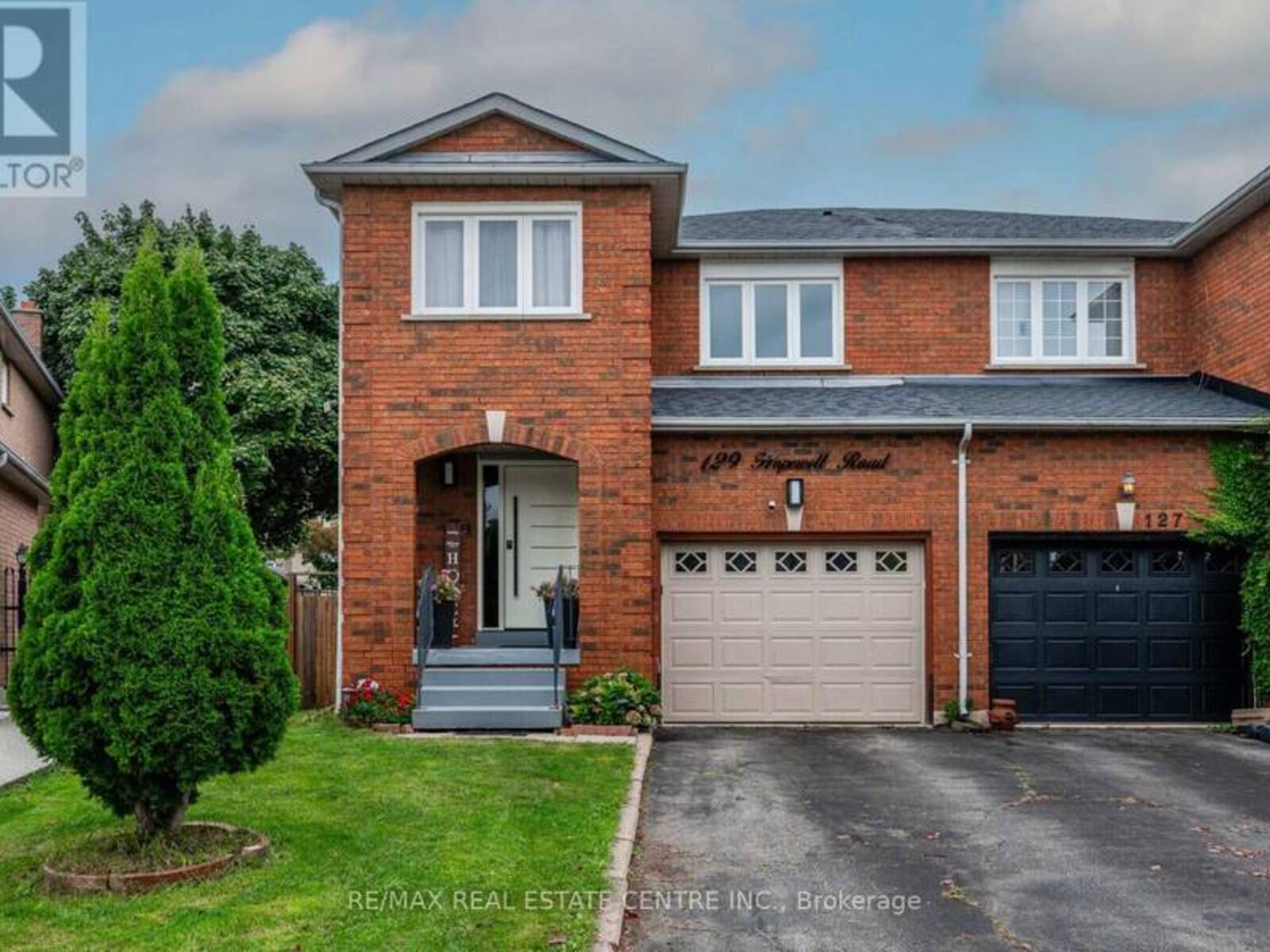 129 HOPEWELL ROAD, Oakville, Ontario L6H 5Z1