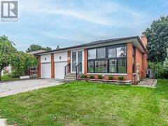 30 ELMARTIN DRIVE Toronto Ontario, M1W 3C5