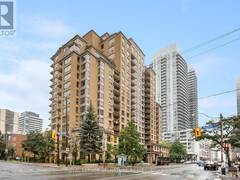 309 - 123 EGLINTON AVENUE E Toronto Ontario, M4P 1J2