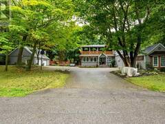 24 PINE RIDGE DRIVE Toronto Ontario, M1M 2X5