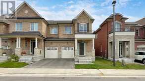 11 THORNAPPLE LANE | Richmond Hill Ontario | Slide Image One