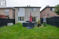 64 RALPH CHALMERS AVENUE | Markham Ontario | Slide Image Thirty