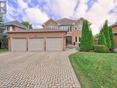 691 GAGNON PLACE Newmarket Ontario, L3X 1V8