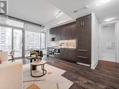 1039 - 39 QUEENS QUAY E Toronto Ontario, M5E 0A5