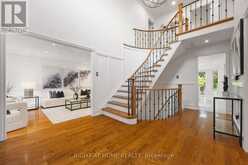 81 CARRINGTON DRIVE | Richmond Hill Ontario | Slide Image Nine