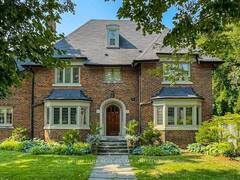 38 LASCELLES BOULEVARD Toronto Ontario, M5P 2E1