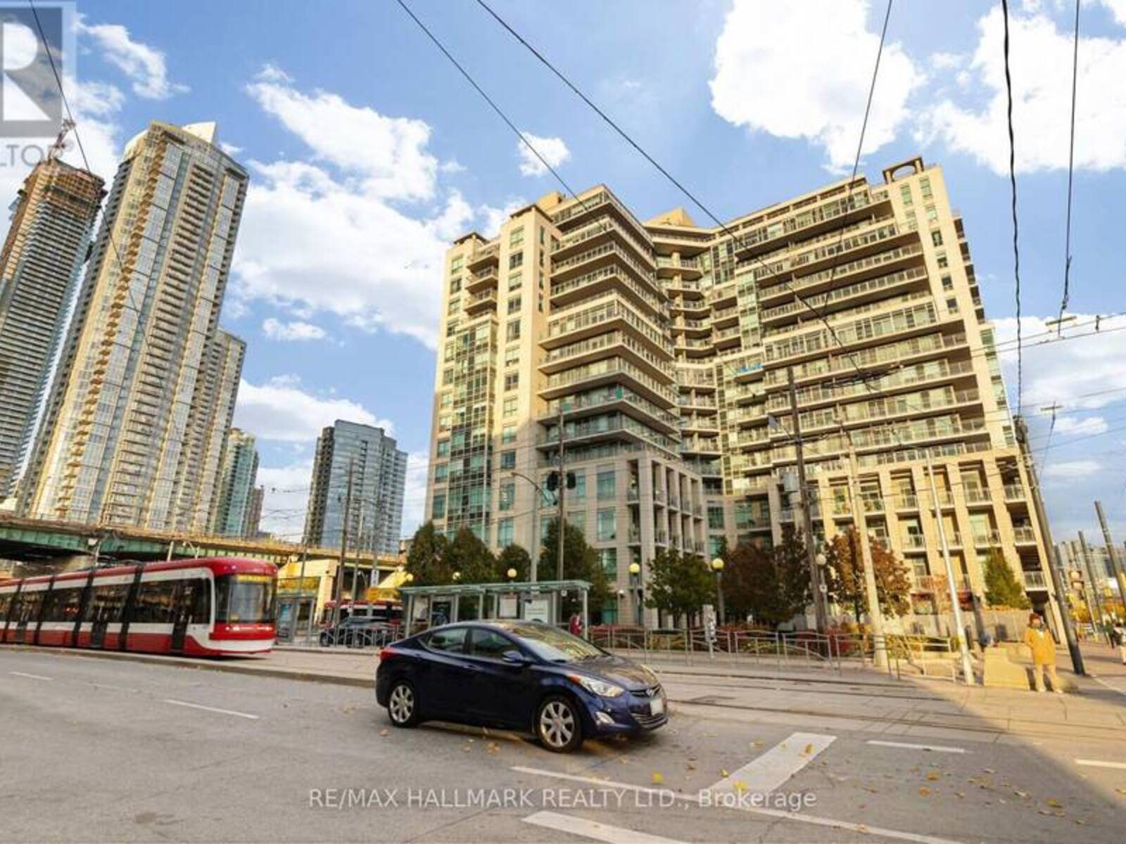 505 - 410 QUEENS QUAY, Toronto, Ontario M5V 3T1