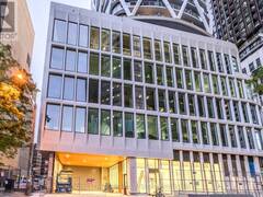 1815 - 234 SIMCOE STREET Toronto Ontario, M5T 1T4