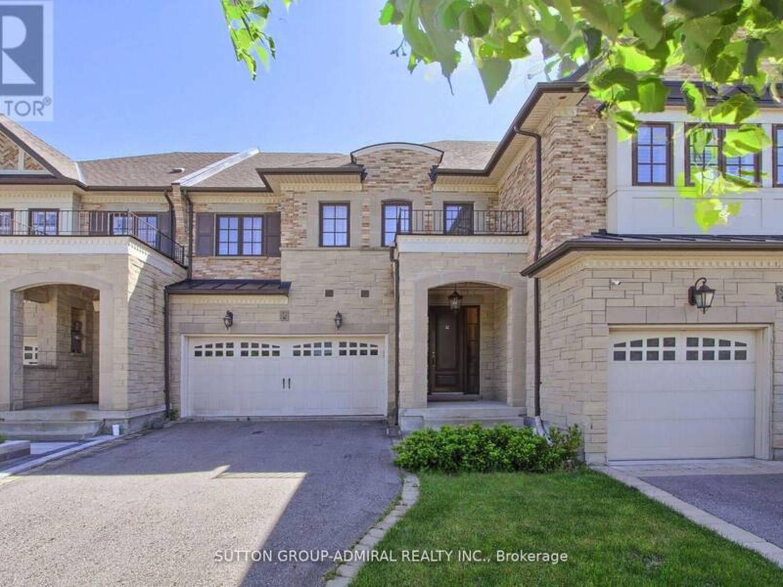 52 JENNY THOMPSON COURT, Richmond Hill, Ontario L4S 0E7