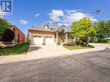 48 CALLIANDRA TRAIL | Brampton Ontario | Slide Image Three