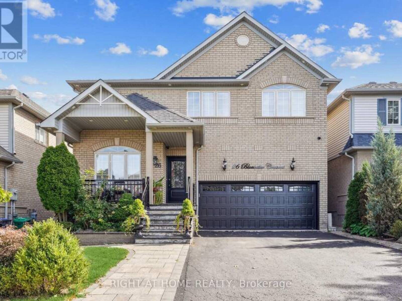 26 BLUEWATER CRESCENT, Brampton, Ontario L7A 2H1