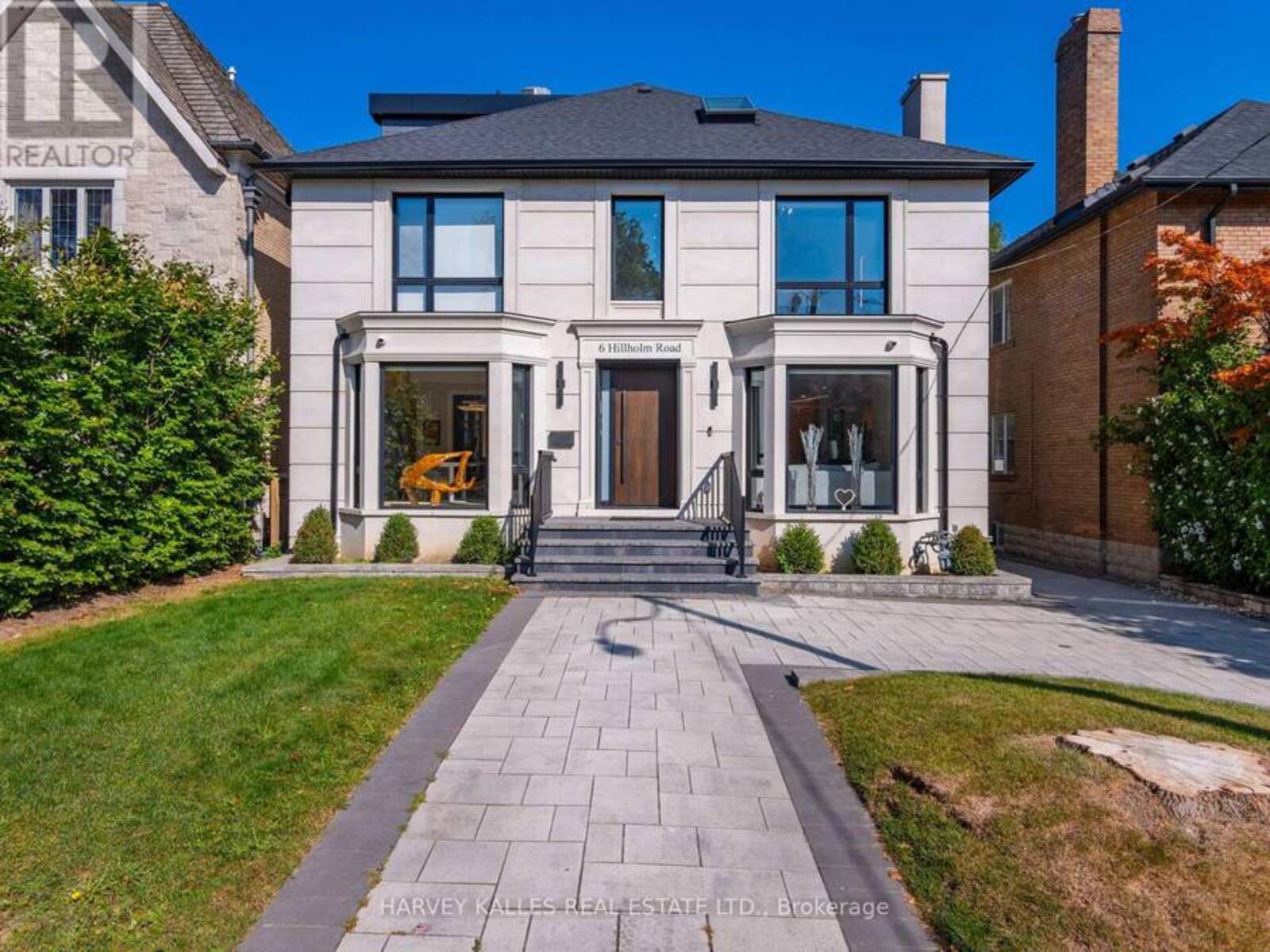 6 HILLHOLM ROAD, Toronto , Ontario M5P 1M2