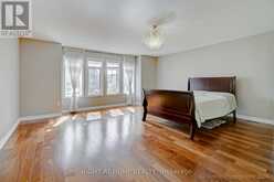 78 GOLDEN TULIP CRESCENT | Markham Ontario | Slide Image Nineteen