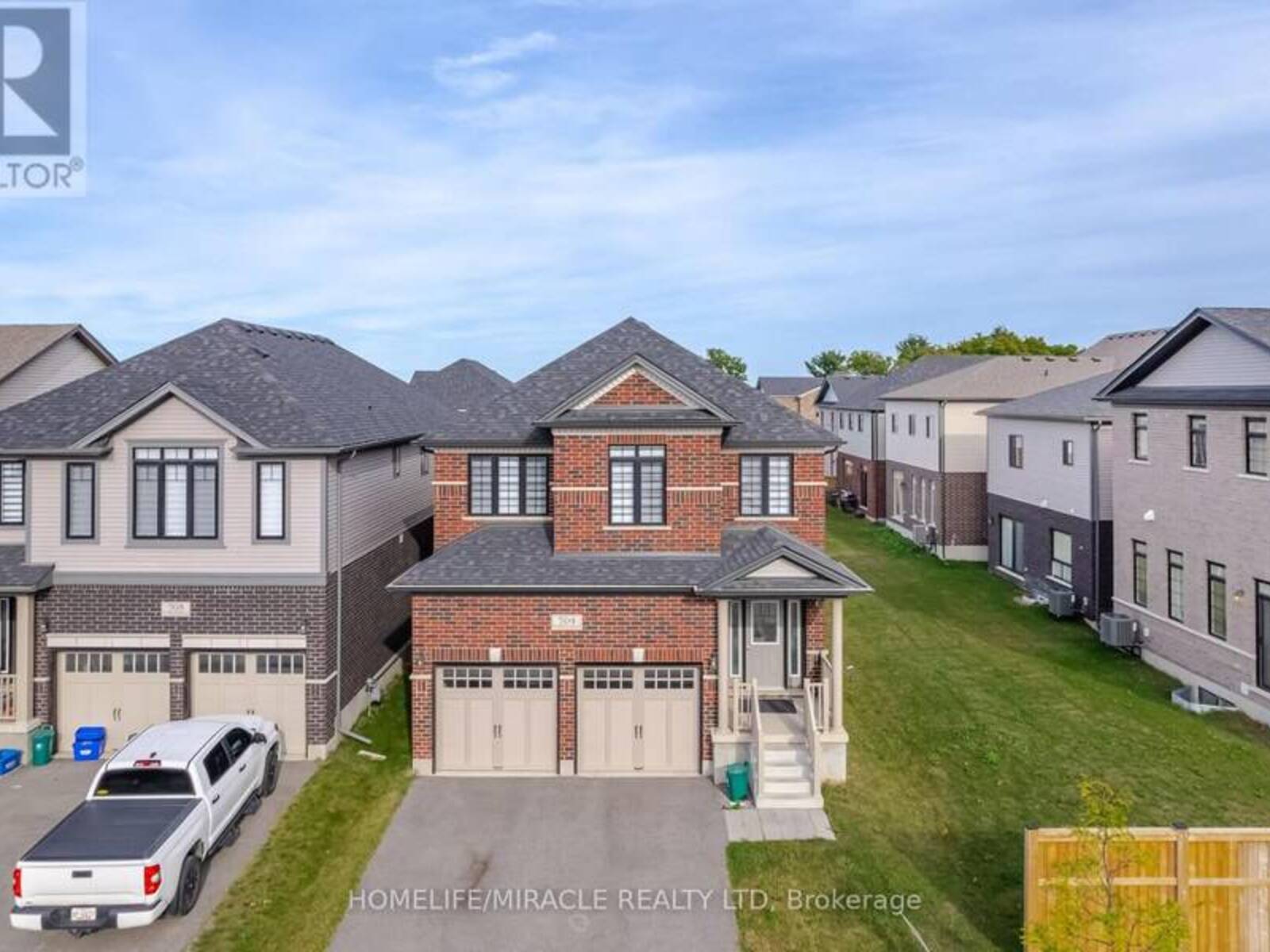 504 FLORENCEDALE CRESCENT, Kitchener, Ontario N2R 0N3